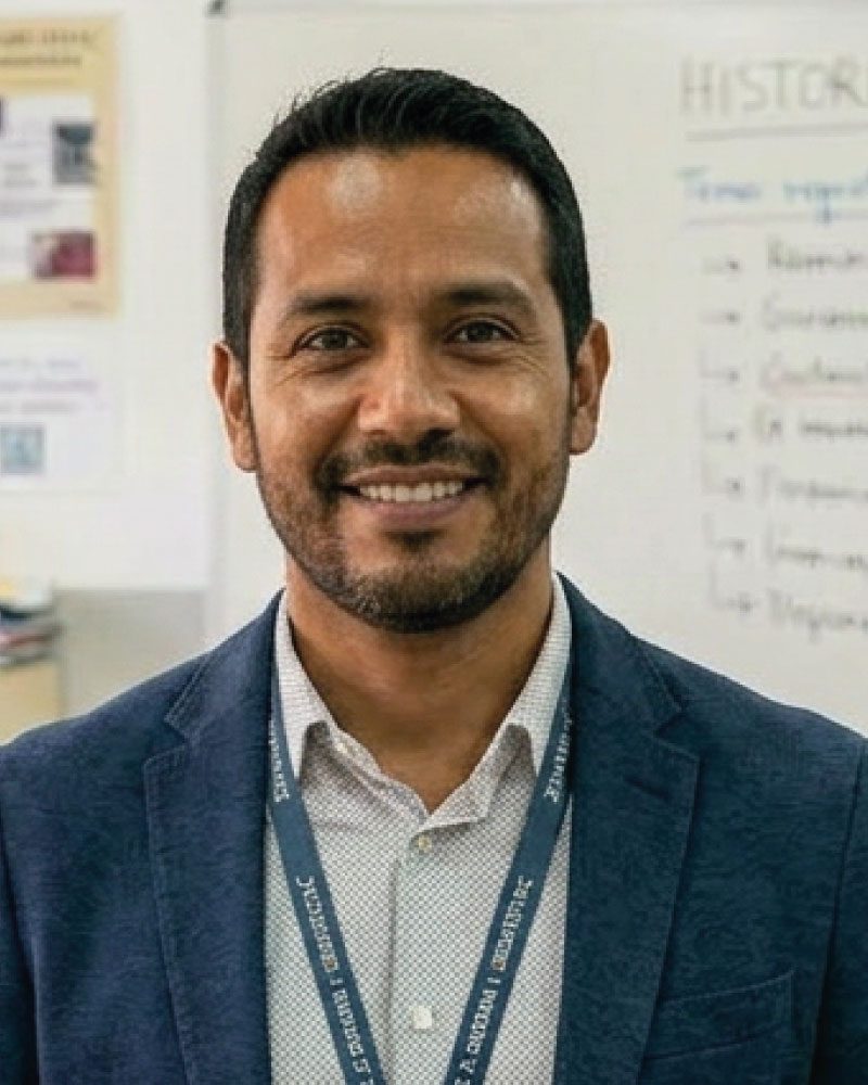 Lcdo. Walter Pazmiño
